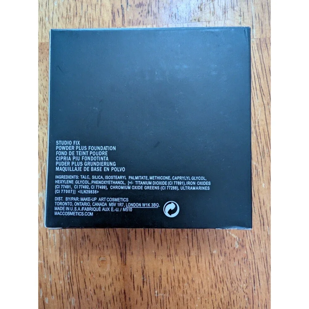 MAC Studio Fix Powder Plus Foundation NC42 Original Matte Finish 0.52oz New Box